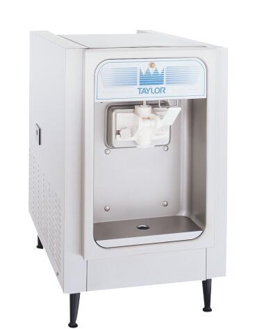 泰而勒冰淇淋机152